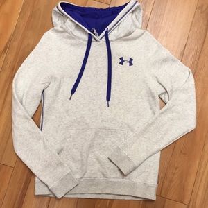 Under Armour Sweatshirt